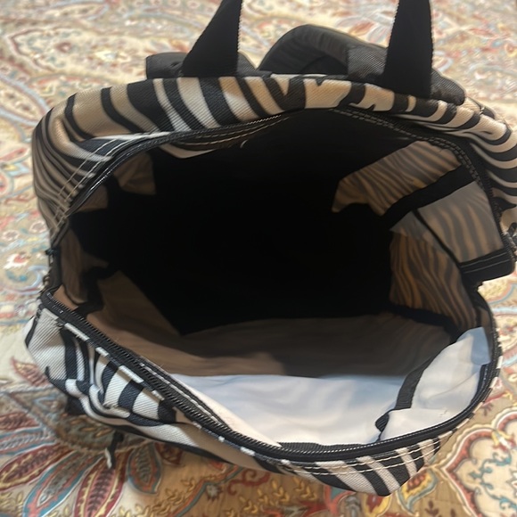 Yak Pak Backpack - Picture 5 of 8